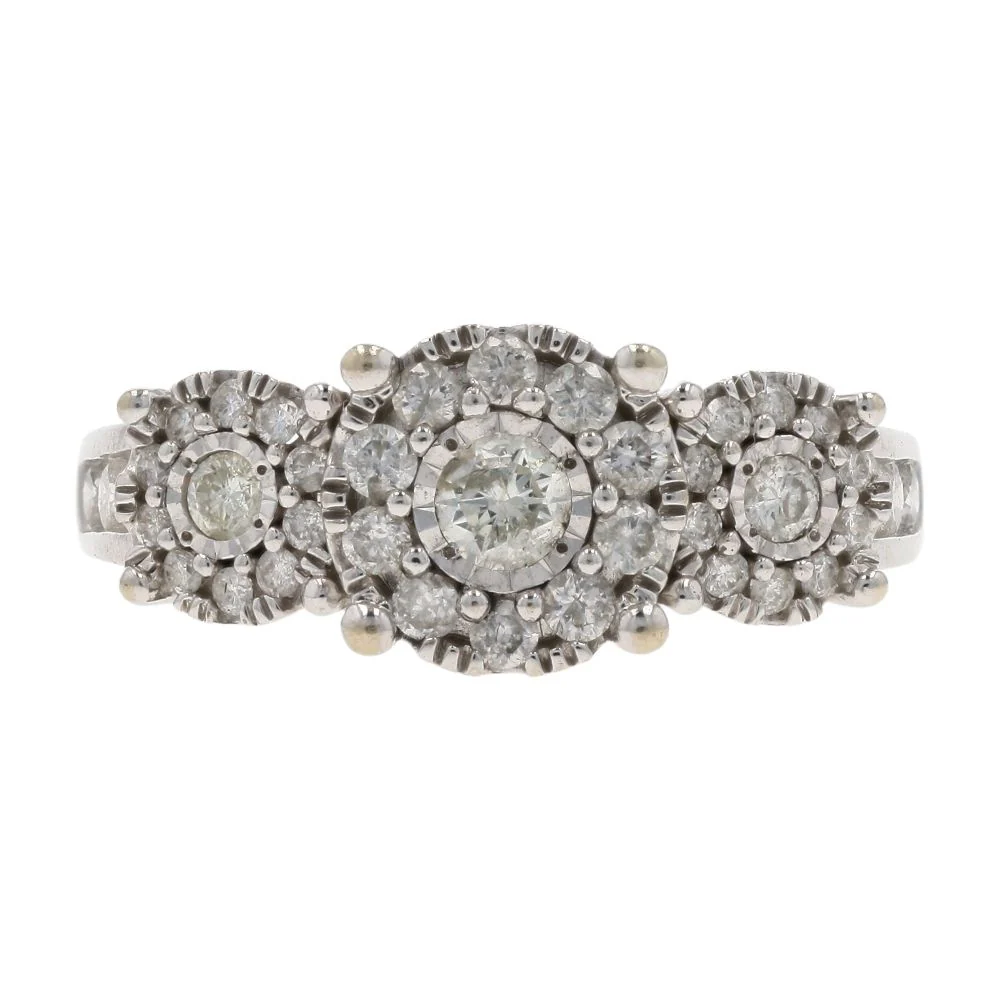 1.50 Ct 14K White Gold Halo And Illusion Set Diamond Engagement Ring