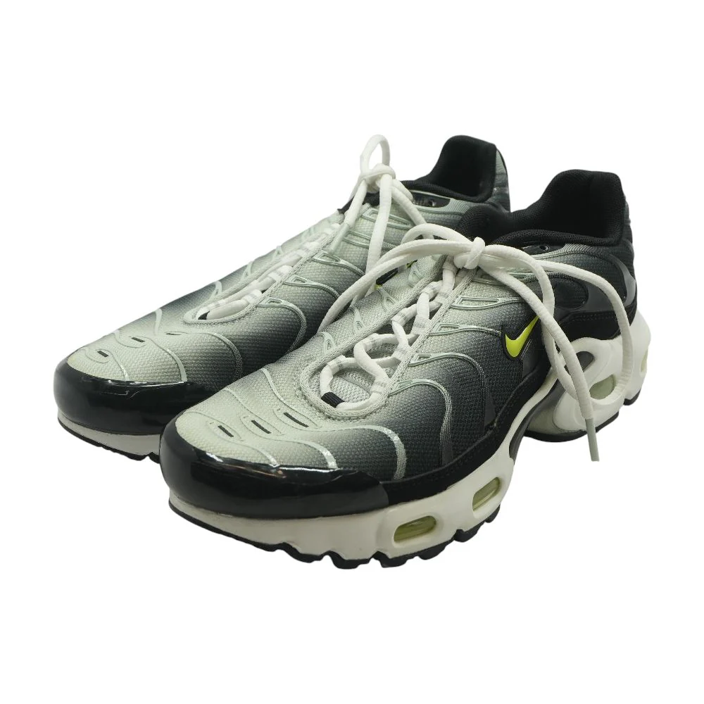 Air Max Plus Black Athletic Shoes