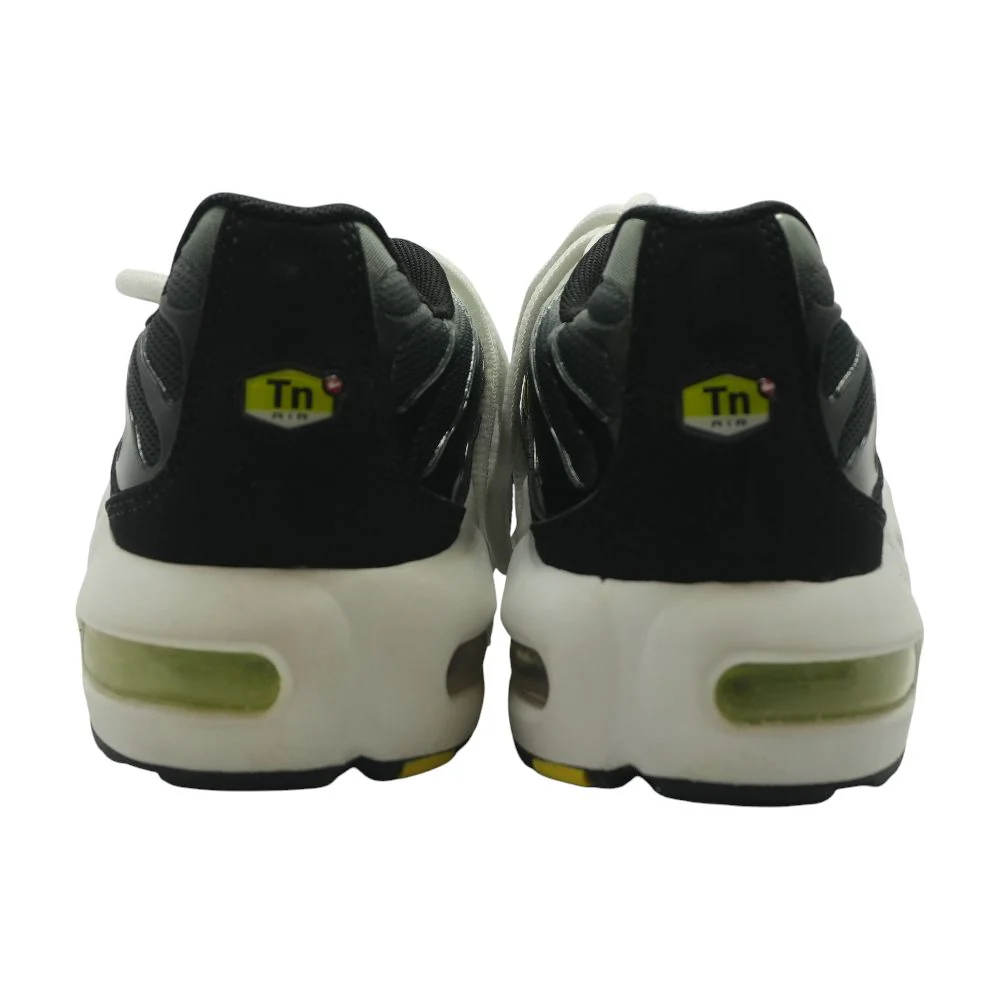 Air Max Plus Black Athletic Shoes - Image 2