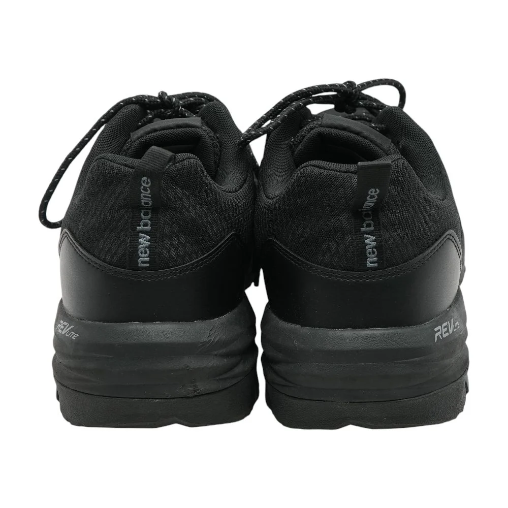 Black Low Top Athletic Shoes - Image 2