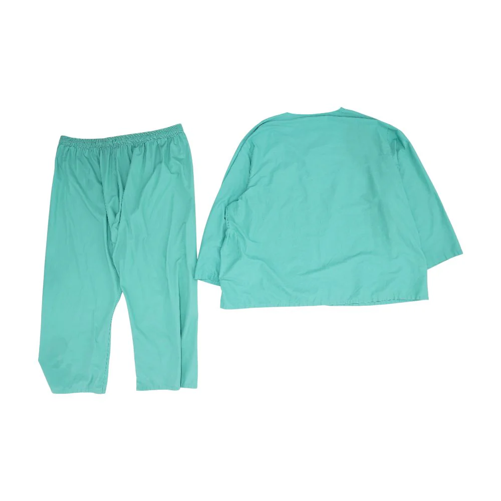Green Solid Scrub Top and Pants Set - Image 3