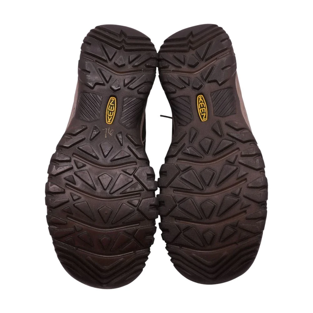 Targhee IV Waterproof Brown Low Top Athletic Shoes - Image 3