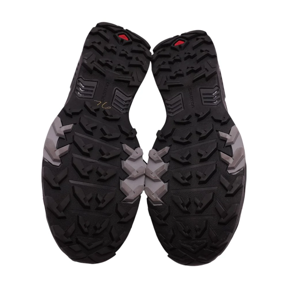 X Ultra 4 Black Low Top Athletic Shoes - Image 3